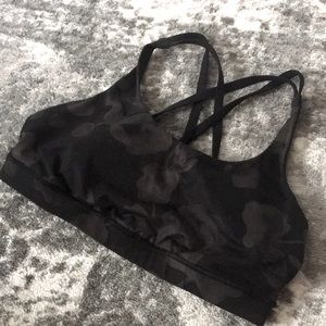 Lululemon energy bra size 12 black print
